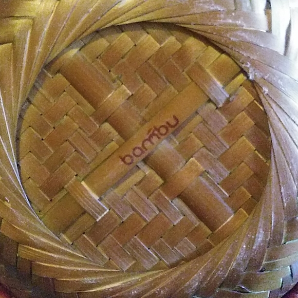 Plant holders. - Picture 3 of 6